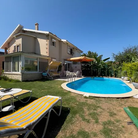 Fontes Villa Cesme